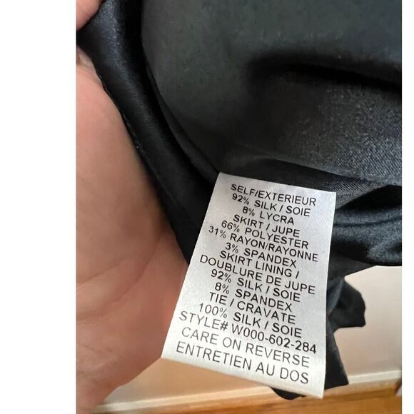 Alice + Olvia Work Cream Silk and Black Dress Sz. 2/4 - Picture 7 of 8